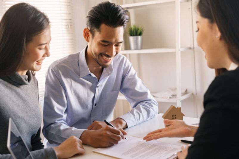 Landlords in the UK buy-to-let property market are losing confidence