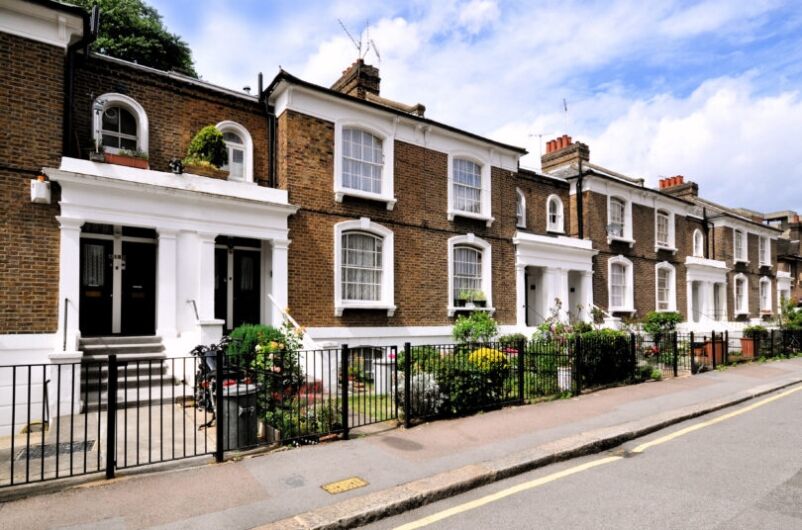 Do you have large mortgage loans up for renewal? Speak to a large mortgage expert today.