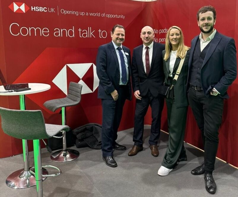 HSBC reduce all initial rates