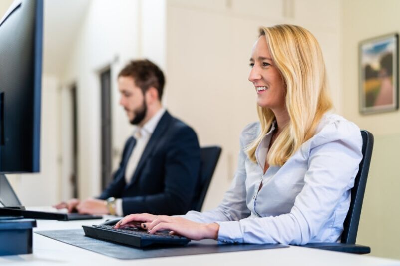Jade Pinkerton sits at her desk, giving an update on the UK mortgage market 2026.